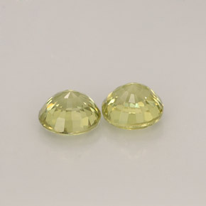 Grossularite Garnet Gemstone in 4.2 mm Size for Sale, Grossularite Garnet Stone in Light Green Color