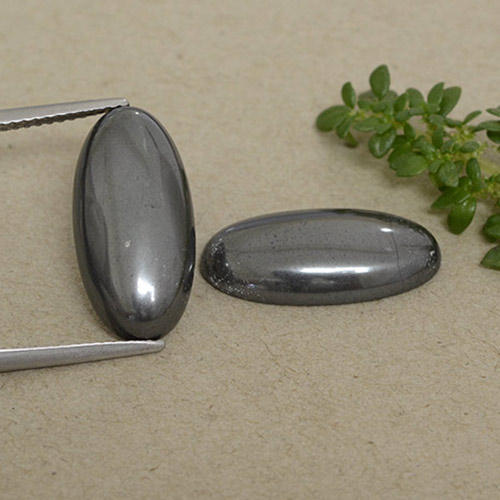 HEMATITE FACETED 18X13 MM OVAL CUT OUTSTANDING COLOR LOT 181159