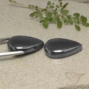 Hematite Gemstones in 22.8 x 16.1 mm Size for Sale, Hematite Stones in Dark Gray Color