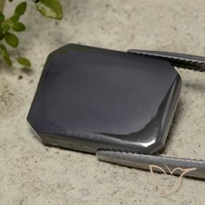 16.50 ct Gray Hematite Stone, Natural Hematite in Octagon Cabochon Shape for Sale