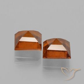 Hessonite Garnet Gemstones in 6.7 x 6.6 mm Size for Sale, Hessonite Garnet Stones in Reddish Orange Color