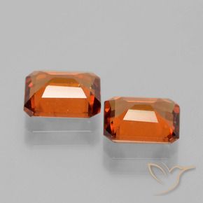 Hessonite Garnet Gemstones in 8 x 6 mm (calibrated) Size for Sale, Hessonite Garnet Stones in Medium-Dark Orange Color