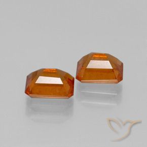 Hessonite Garnet Gemstones in 6.7 x 4.9 mm Size for Sale, Hessonite Garnet Stones in Medium Orange Color