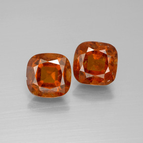 Amber Orange Hessonite Garnet Gem - 2.5ct Cushion-Cut (ID: 395206)