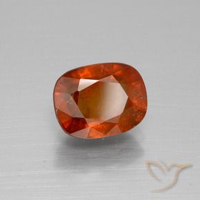 2.80 ct Orange Hessonite Garnet Stone, Natural Hessonite Garnet in Cushion-Cut Shape for Sale