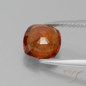 Hessonite Garnet Gemstone in 8 x 8 mm (calibrated) Size for Sale, Hessonite Garnet Stone in Reddish Orange Color