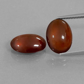 Rojo rosado oscuro Granate Hesonita Gema - 3.4ct Cabujón Óvalo (ID: 428351)