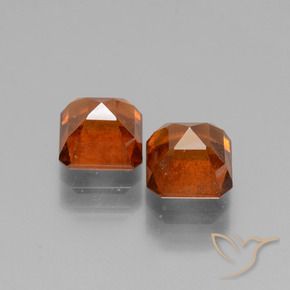 Hessonite Garnet Gemstones in 6 x 6 mm (calibrated) Size for Sale, Hessonite Garnet Stones in Reddish Orange Color