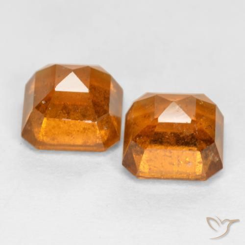 Hessonite Garnet Gemstones in 6 x 6 mm (calibrated) Size for Sale, Hessonite Garnet Stones in Amber Orange Color