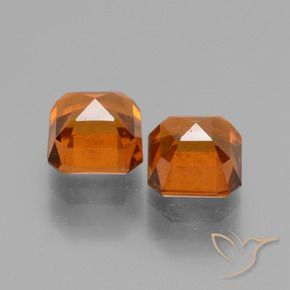 Hessonite Garnet Gemstones in 6 x 6 mm (calibrated) Size for Sale, Hessonite Garnet Stones in Medium-Dark Orange Color