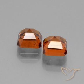 Hessonite Garnet Gemstones in 6 x 6 mm (calibrated) Size for Sale, Hessonite Garnet Stones in Reddish Orange Color