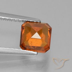 Hessonite Garnet Gemstone in 6 x 6 mm (calibrated) Size for Sale, Hessonite Garnet Stone in Reddish Orange Color