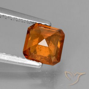 Hessonite Garnet Gemstone in 6 x 6 mm (calibrated) Size for Sale, Hessonite Garnet Stone in Amber Orange Color