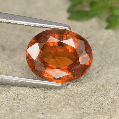 Medium-Dark Orange Hessonit-Granat Edelstein - 2.1ct Oval facettiert (ID: 496481)