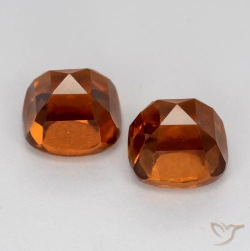 Hessonite Garnet Gemstones in 6 x 6 mm (calibrated) Size for Sale, Hessonite Garnet Stones in Reddish Orange Color