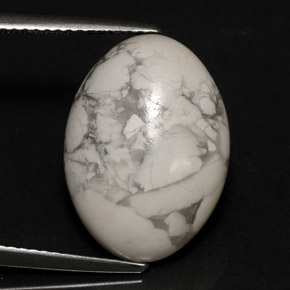 9.53 ct White Howlite Stone, Natural Howlite in Oval Cabochon Shape for Sale