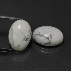 11.80 ct White Howlite Gemstone, Howlite Gem in Oval Cabochon Shape for Sale.
