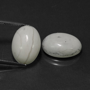 Light Grayish White Howlite Gem - 5.8ct Oval Cabochon (ID: 320966)