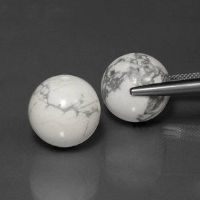 Howlite Gemstone in 14.4 mm Size for Sale, Howlite Stone in Greyish White Color