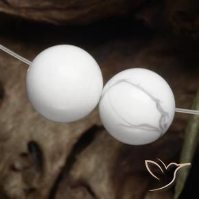 Howlite Gemstones in 13 mm (calibrated) Size for Sale, Howlite Stones in Greyish White Color