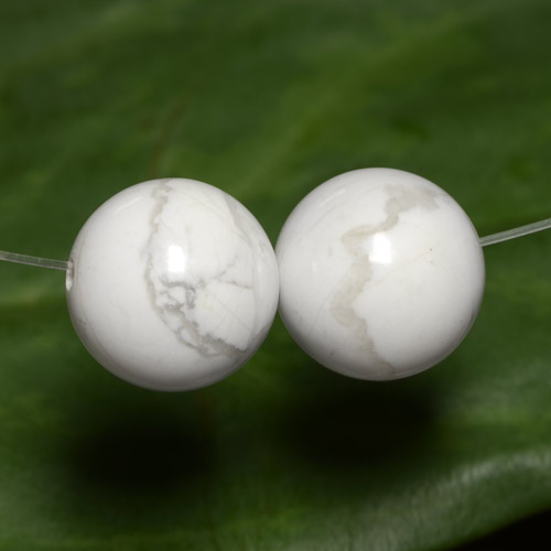 Multicolor White Howlite Gem - 15.7ct Drilled Sphere (ID: 470043)
