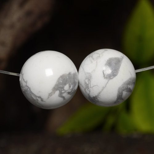 Multicolor White Howlite Gem - 15.4ct Drilled Sphere (ID: 470044)