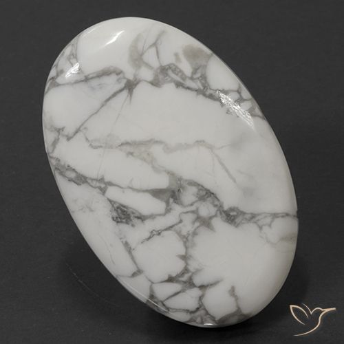 Howlita ovalada de 102,41 ct, 49,2 x 32,2 mm Procedente de Estados Unidos, Photo A