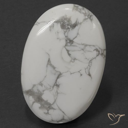 Howlite ovale de 62,07 ct, 36,6 x 26,6 mm des États-Unis, Photo A