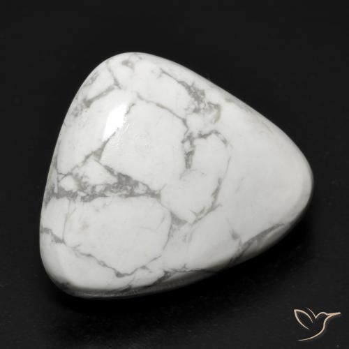 15,63ct Trillion taglio cabochon bianco Howlite dagli Stati Uniti, Dimension 21,6 x 17,7mm, Natural non trattati Gemstone, Opaque Clarity, 1 piece Howlite in Multicolore Bianco Color, Mohs Hardness of 3 - 3,5, Photo A