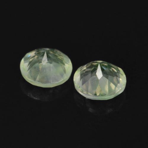 Hyalite Opal Gemstones in 3.2 mm Size for Sale, Hyalite Opal Stones in Light Green Color
