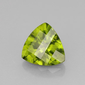 1.30 ct Green Idocrase Stone, Natural Idocrase in Trillion Checkerboard Shape for Sale