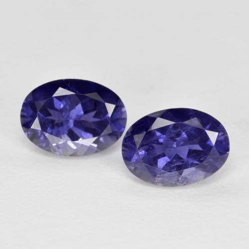 Púrpura oscuro Iolita Gema - 0.7ct Forma ovalada (ID: 576120)
