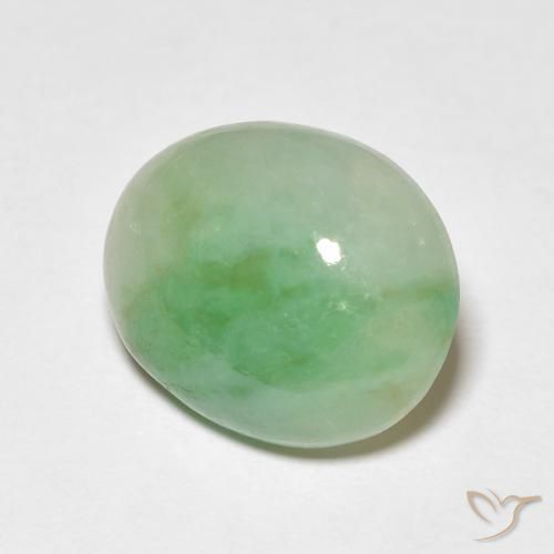 4.15 ct Green Jade Stone, Natural Jade in Oval Cabochon Shape for Sale