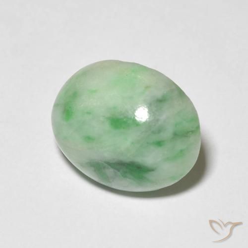 4.38 ct Green Jade Stone, Natural Jade in Oval Cabochon Shape for Sale