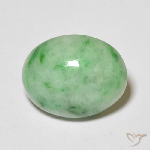 Jade vert de 4,72 ct, coupe ovale de 12,4 x 10,1 mm du Myanmar, Photo A