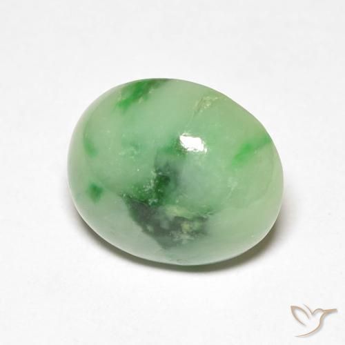 4.30ct Natural Medium Green Jade, Oval, Opaque 4.30ct Natural Medium Green Jade, Oval, Opaque
