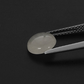 Jadeite Gemstone in 7.7 mm Size for Sale, Jadeite Stone in White Color