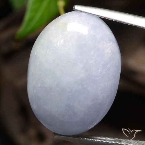 25.96 ct Violet Jadeite, 21.7 x 15.8 mm Oval Cut From Myanmar, Photo A