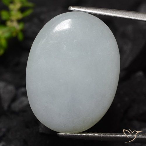 12.63 ct Gray Jadeite, 20.4 x 15.5 mm Oval Cut From Myanmar, Photo A