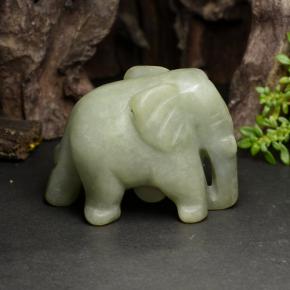 141.2ct Carved Elephant Green Jadeite for sale thumb image of 141.2ct Carved Elephant Green Jadeite (ID: 470454)