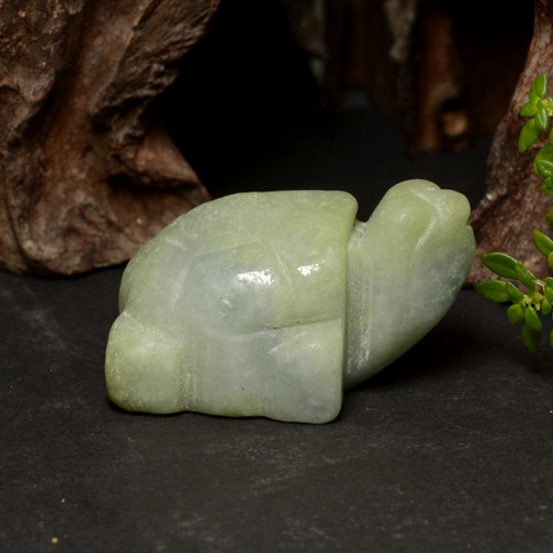 Verde terroso Jadeíta Gema - 85.8ct Tallada en Forma de Tortuga (ID: 470465)