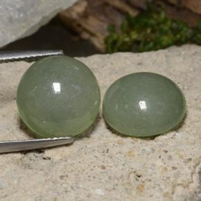 14.3ct Round Cabochon Green Jadeite for sale thumb image of 14.3ct Round Cabochon Green Jadeite (ID: 470592)