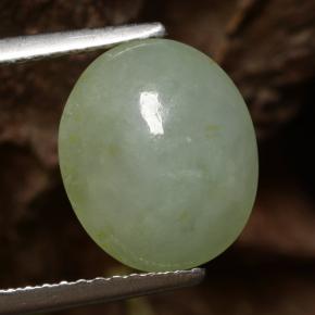 Medium-Light Green Jadeite Gem - 5.2ct Oval Cabochon (ID: 471297)