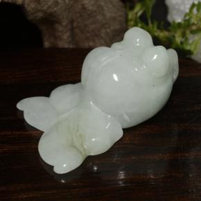 39.59 ct White Jadeite Stone, Natural Jadeite in Carved Fish with Hole Shape for Sale