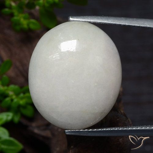 22.6 ct Gray Jadeite, 20 x 17.1 mm Oval Cut From Myanmar, Photo A