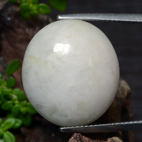 Very Light Grey Jadeite Gem - 22.3ct Oval Cabochon (ID: 481602)