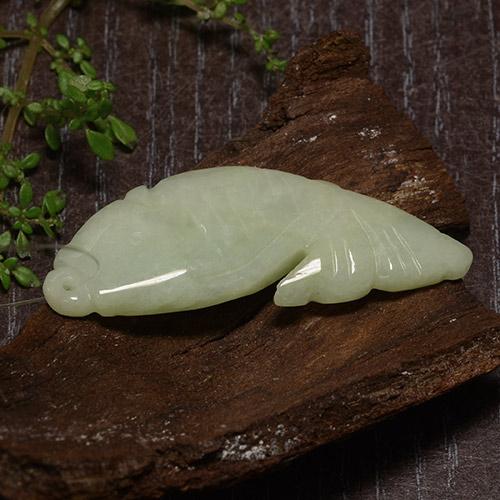 28.67 ct Green Jadeite Stone, Natural Jadeite in Carved Fish with Hole Shape for Sale