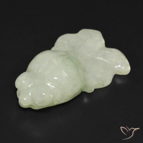 Vert grisâtre Jadéite gemme - 29.4ct Poisson gravé avec trou (ID: 494286)
