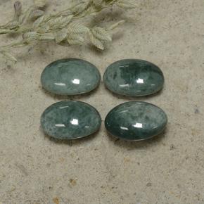 2.8ct Oval Cabochon White Green Jadeite Gem for sale 2.8ct Oval Cabochon White Green Jadeite Gem (ID: 496139)