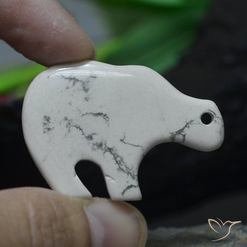 37.3x25.6 mm Fancy White Jasper from India, Weight of 41.63ct, Natural untreated Gemstone in Opaque Clarity, 1pc Bear Carving With Hole Jasper - Color: Multicolor White, Mohs Hardness of 6.5 - 7 suitable for daily wear jewelry, Photo A